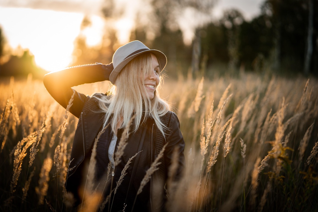 Woman, girl, model — Harnessing Bscscan for Informed Crypto Trading Decisions