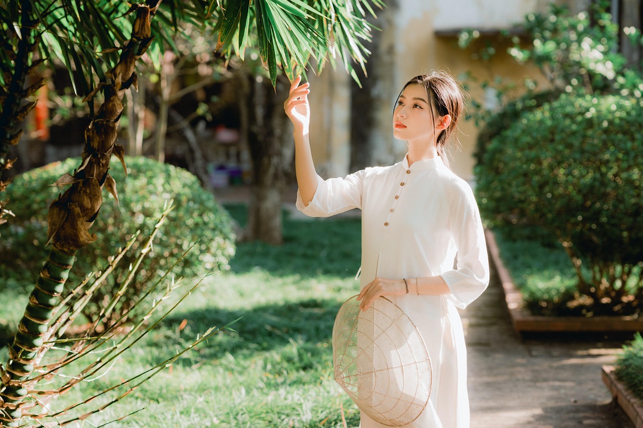 Vietnamese woman, outdoors, fashion — Reliable and Secure Deposit Options Available at Rhino Casino Today